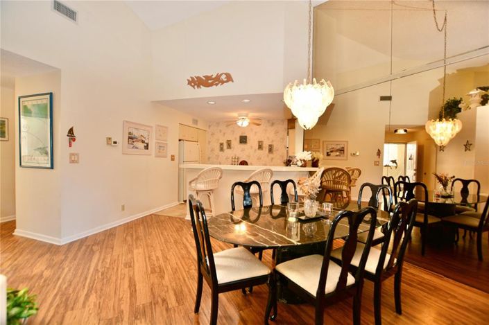 Image No.17-2 Bed Property for sale