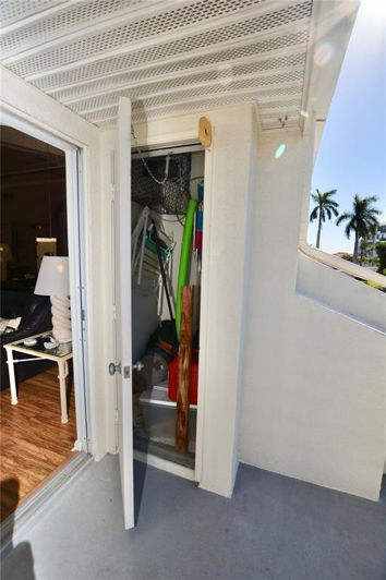 Image No.43-2 Bed Property for sale