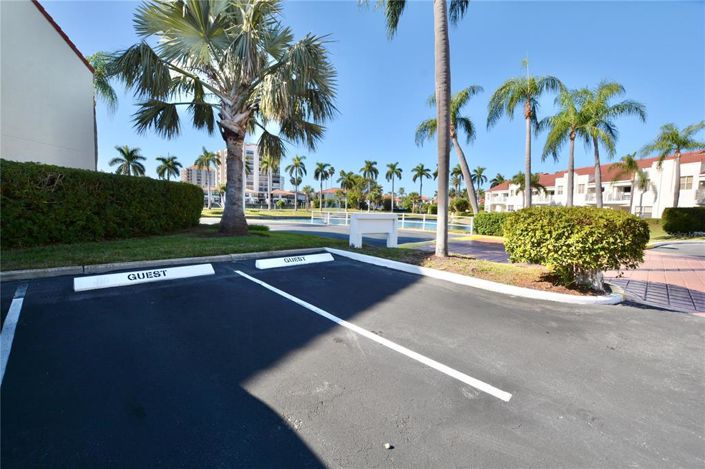 Image No.44-2 Bed Property for sale