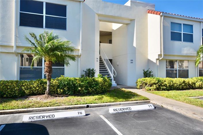 Image No.5-2 Bed Property for sale