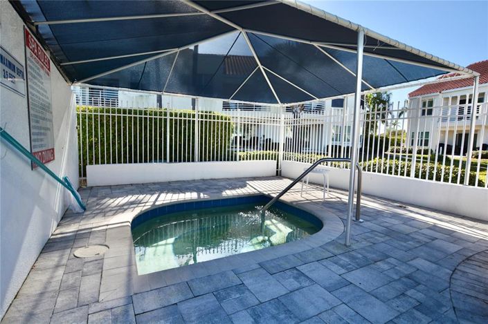 Image No.50-2 Bed Property for sale