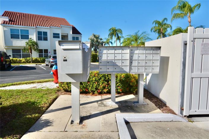 Image No.51-2 Bed Property for sale