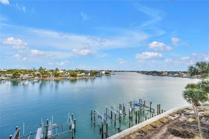 Image No.40-2 Bed Property for sale