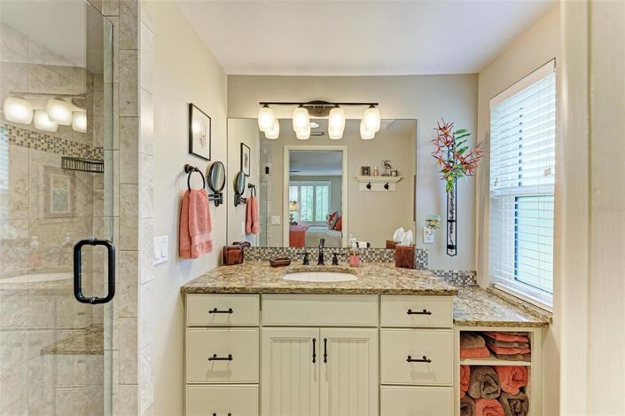 Image No.34-2 Bed Property for sale