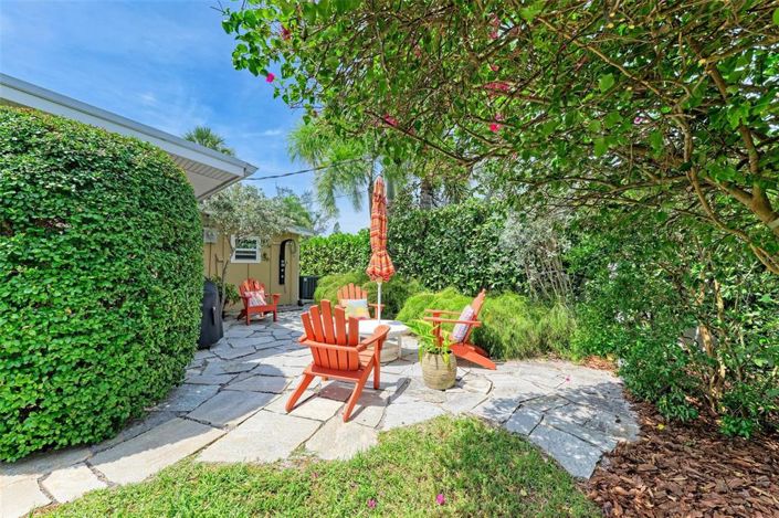 Image No.45-2 Bed Property for sale