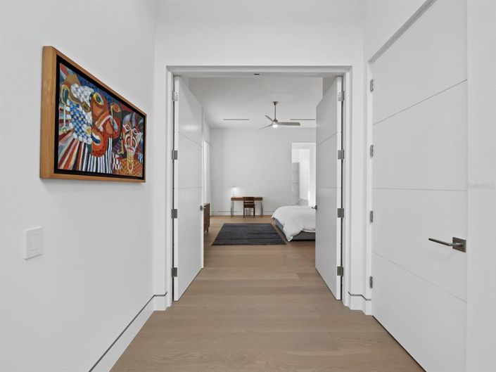 Image No.15-3 Bed Property for sale