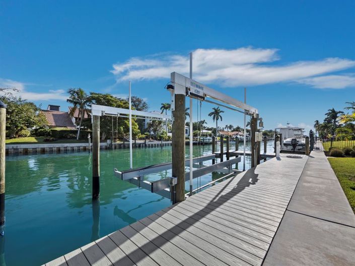 Image No.47-3 Bed Property for sale