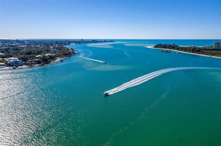 Image No.53-3 Bed Property for sale