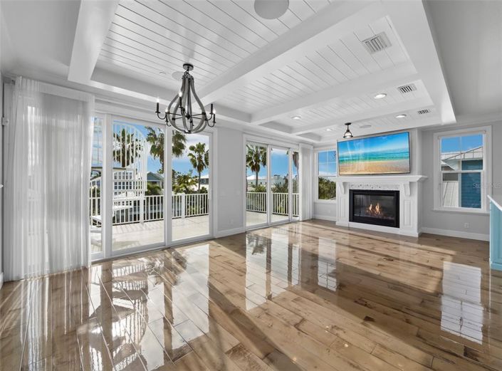 Image No.3-4 Bed Property for sale