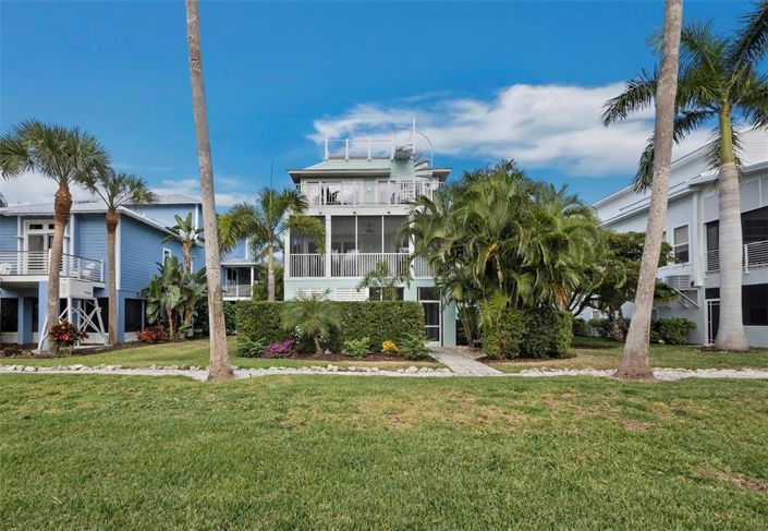 Image No.48-4 Bed Property for sale