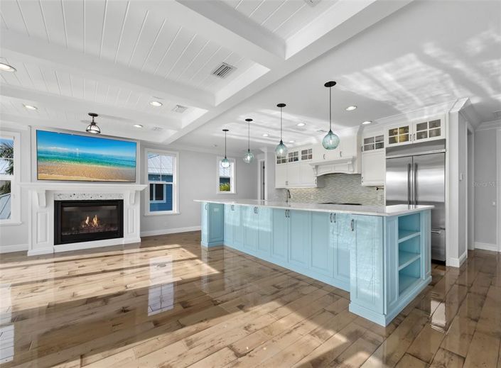 Image No.5-4 Bed Property for sale