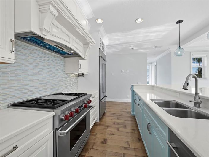 Image No.7-4 Bed Property for sale