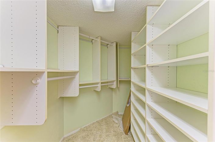 Image No.23-3 Bed Property for sale