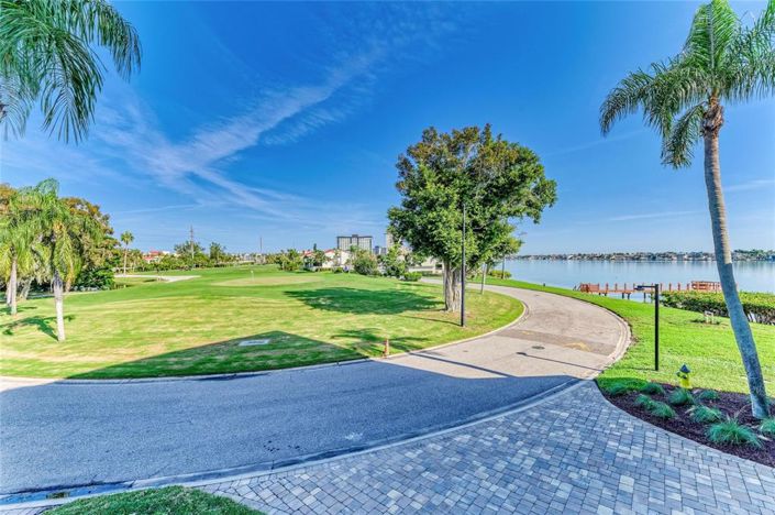 Image No.36-3 Bed Property for sale