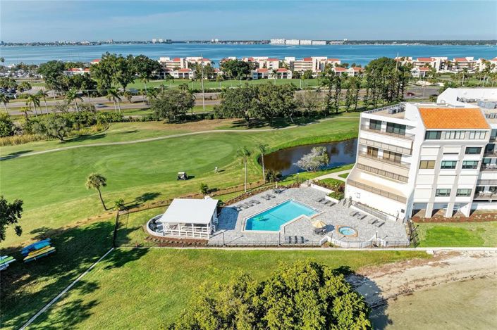 Image No.56-3 Bed Property for sale