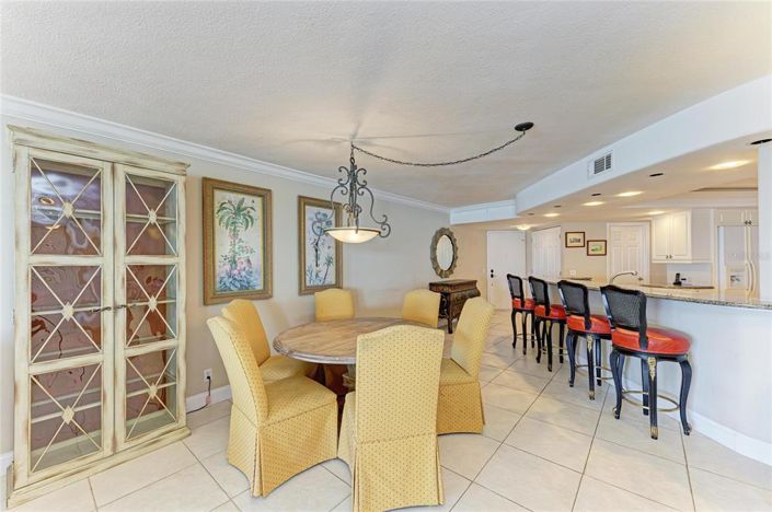 Image No.9-3 Bed Property for sale