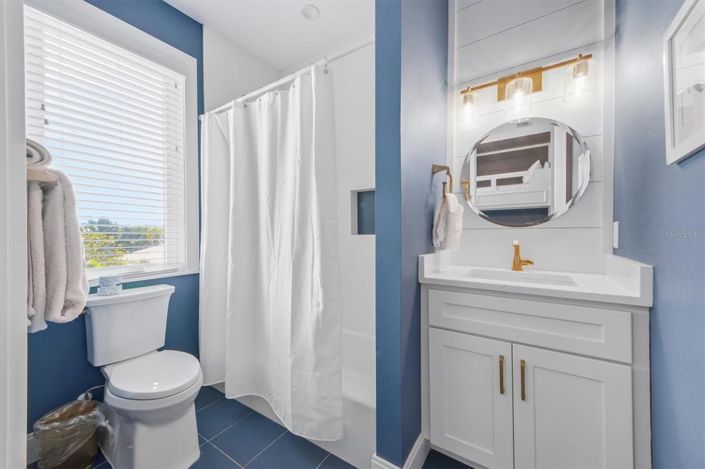 Image No.34-7 Bed Property for sale