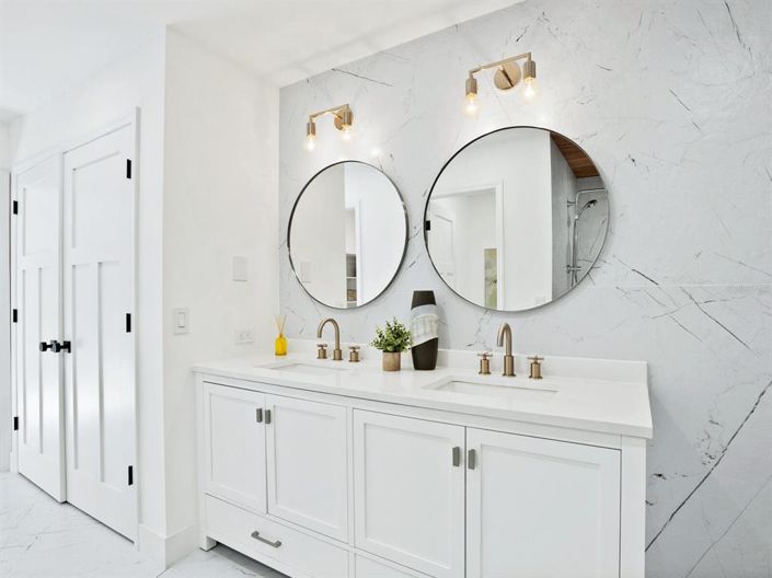 Image No.19-Propriété de 4 chambres à vendre à Sarasota