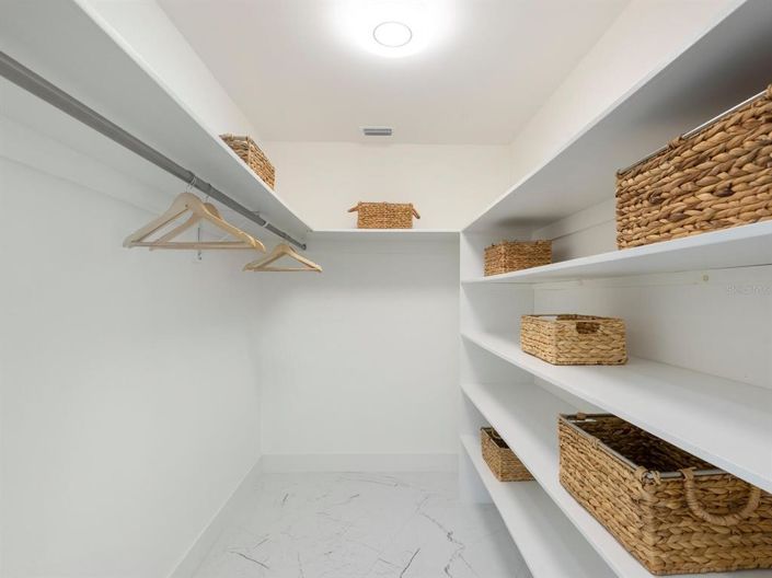 Image No.21-Propriété de 4 chambres à vendre à Sarasota