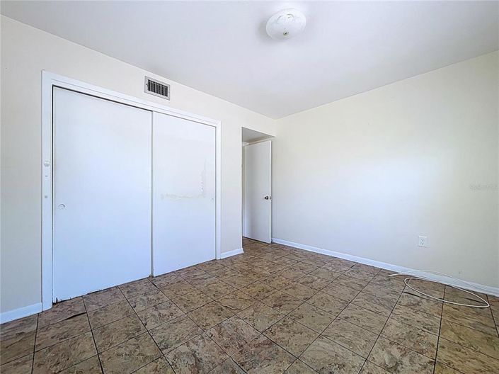 Image No.36-4 Bed Property for sale