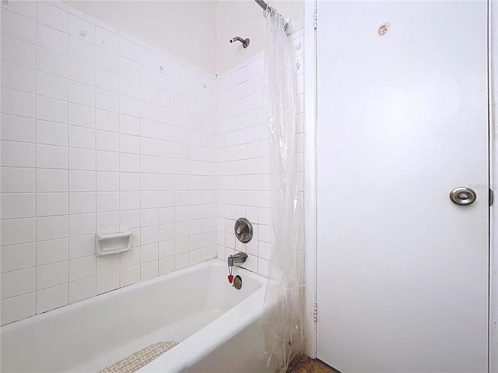 Image No.39-4 Bed Property for sale