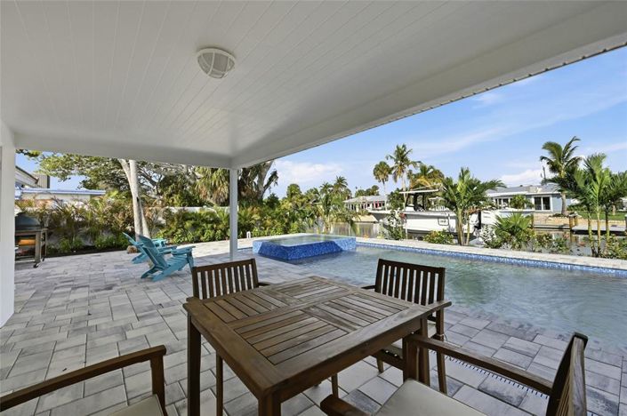 Image No.23-2 Bed Property for sale