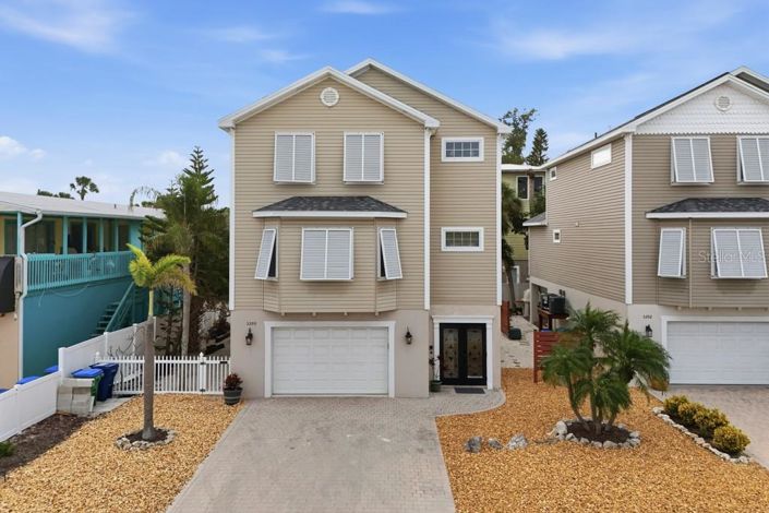 Image No.1-2 Bed Property for sale