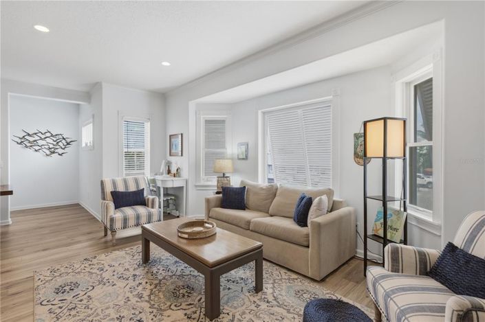 Image No.13-2 Bed Property for sale