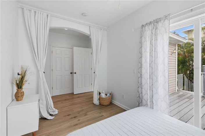 Image No.15-2 Bed Property for sale