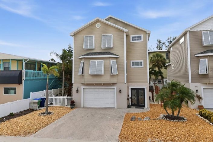 Image No.3-2 Bed Property for sale