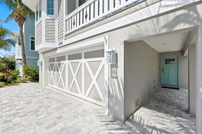 Image No.5-7 Bed Property for sale