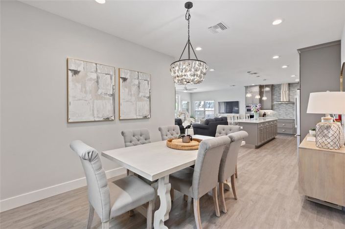 Image No.38-5 Bed Property for sale