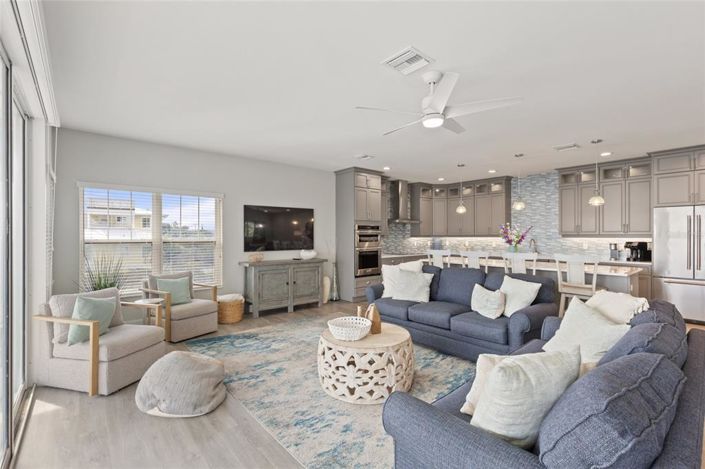 Image No.43-5 Bed Property for sale