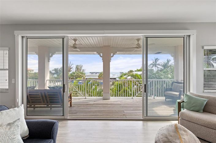 Image No.44-5 Bed Property for sale