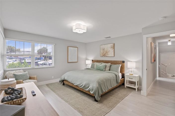 Image No.7-5 Bed Property for sale