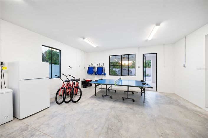 Image No.33-5 Bed Property for sale