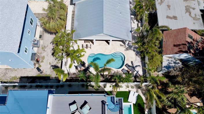 Image No.33-2 Bed Property for sale