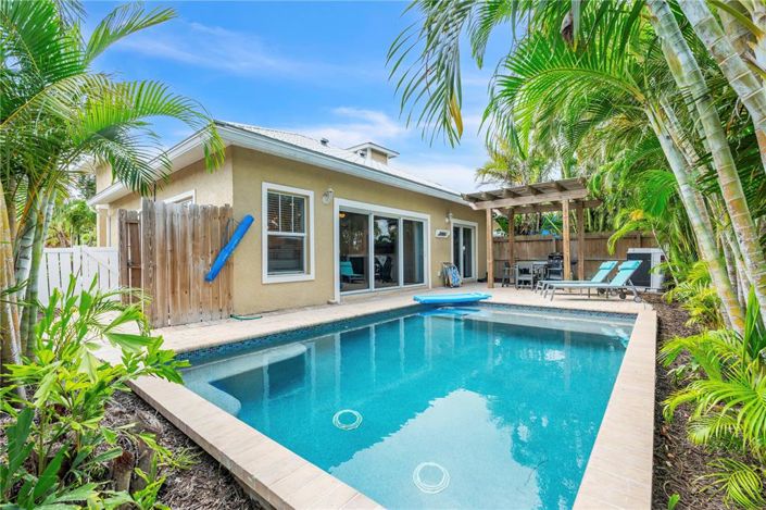 Image No.4-Propriété de 3 chambres à vendre à Holmes Beach