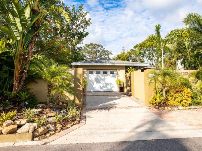 Image No.2-Propriété de 3 chambres à vendre à Sarasota