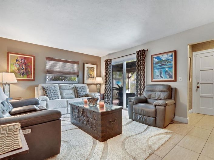 Image No.8-Propriété de 3 chambres à vendre à Sarasota