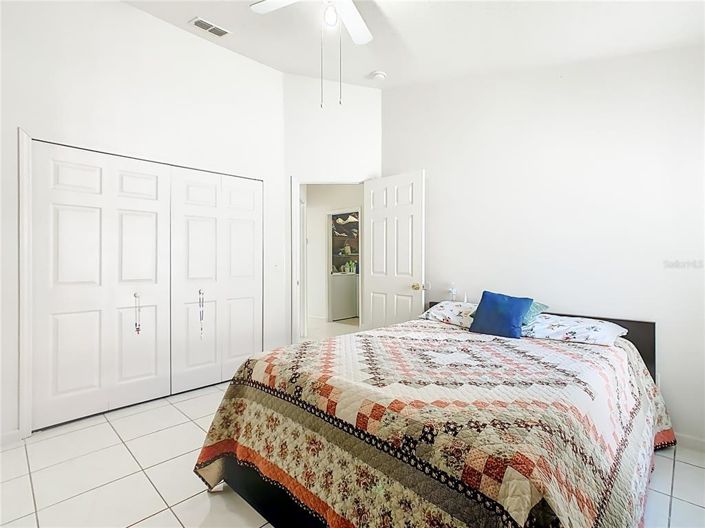 Image No.14-4 Bed Property for sale