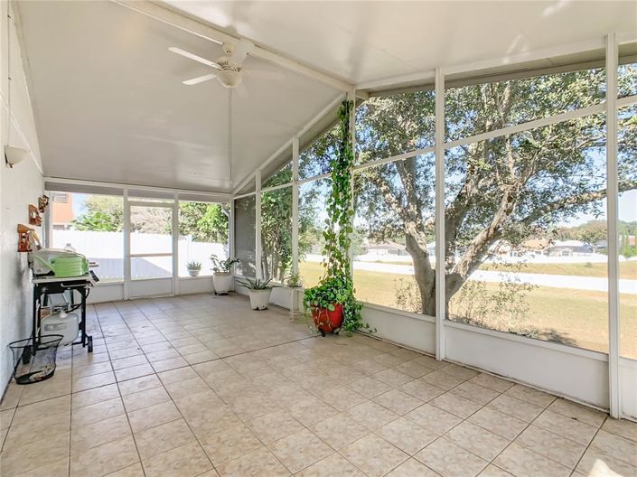 Image No.21-4 Bed Property for sale