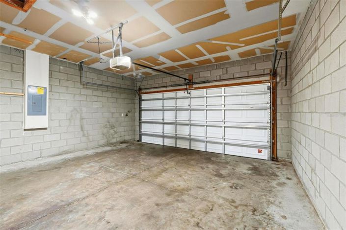 Image No.33-3 Bed Property for sale