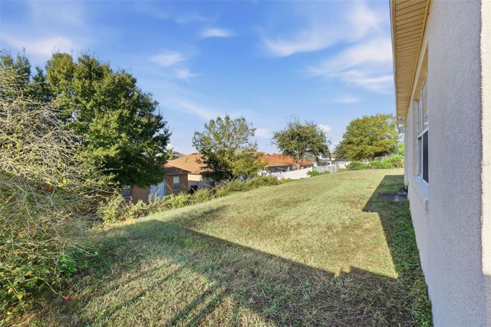 Image No.37-3 Bed Property for sale