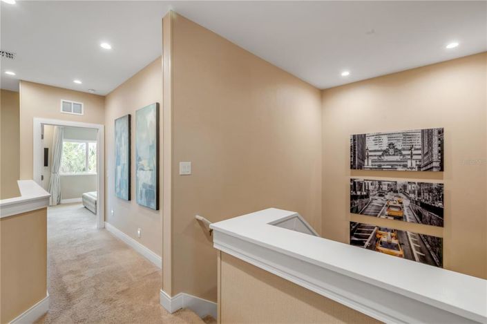 Image No.42-4 Bed Townhouse for sale