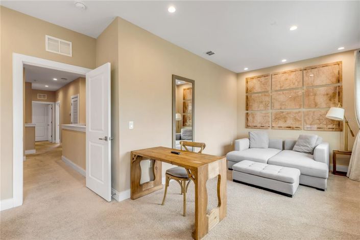 Image No.46-4 Bed Townhouse for sale