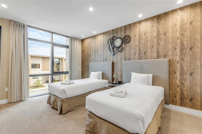 Image No.59-4 Bed Townhouse for sale