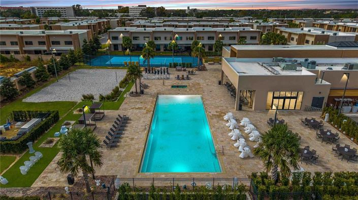 Image No.6-4 Bed Townhouse for sale