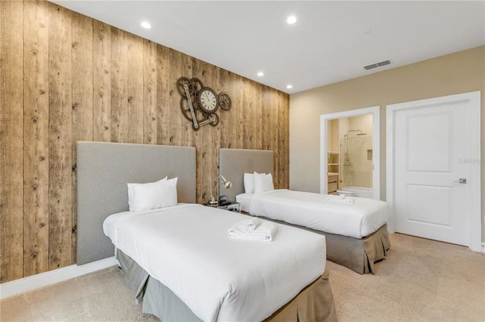 Image No.60-4 Bed Townhouse for sale