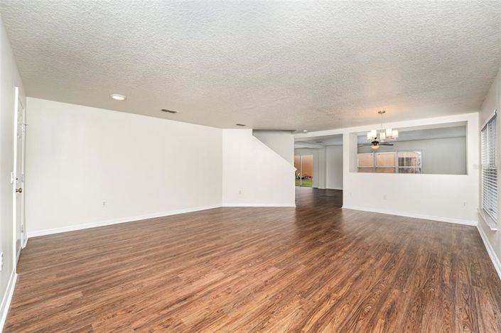 Image No.6-Propriété de 5 chambres à vendre à Davenport